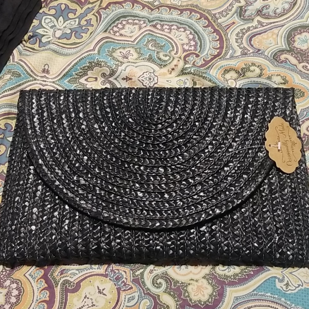 Rattan clutch